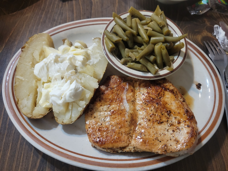 K’s Cafe in Minier: Local, Homemade, and Fresh